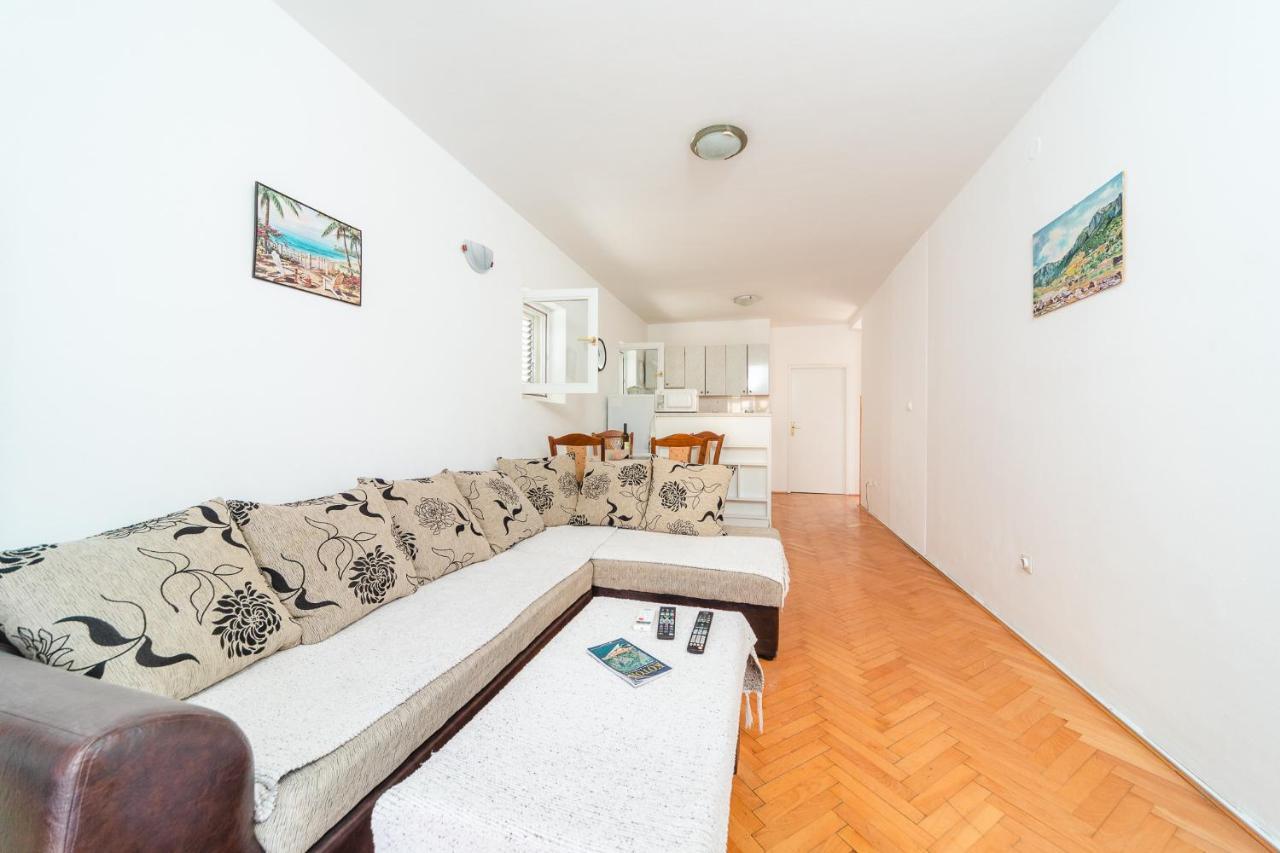 Apartment Matea Kotor Eksteriør bilde